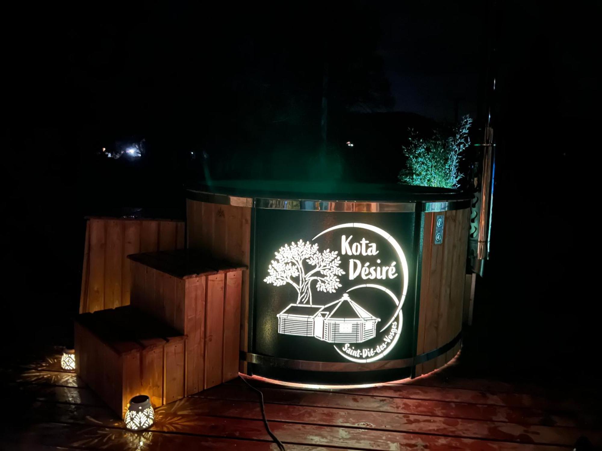 Cabane, Kota Desire Chalet *